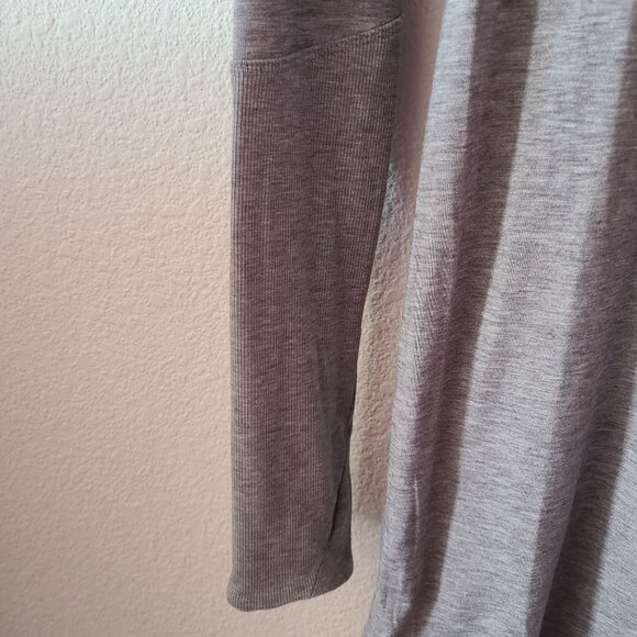 Athleta US Women's Size XS Essence Hooded Tunic Long Sleeve Gray Stretch - Picture 5 of 13